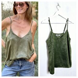 The Porter Collective Top Womens Size S Deaton Green Camisole V-Neck Thin Straps